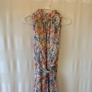 Sleeveless Paisley Tie-Waist Dress in Multi